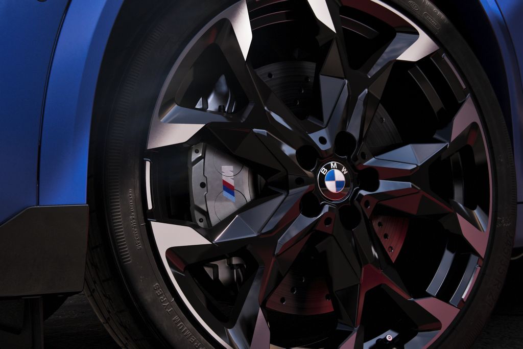 New 2024 BMW X2 xDrive28i 4D Sport Utility in St. Louis #SJ0545