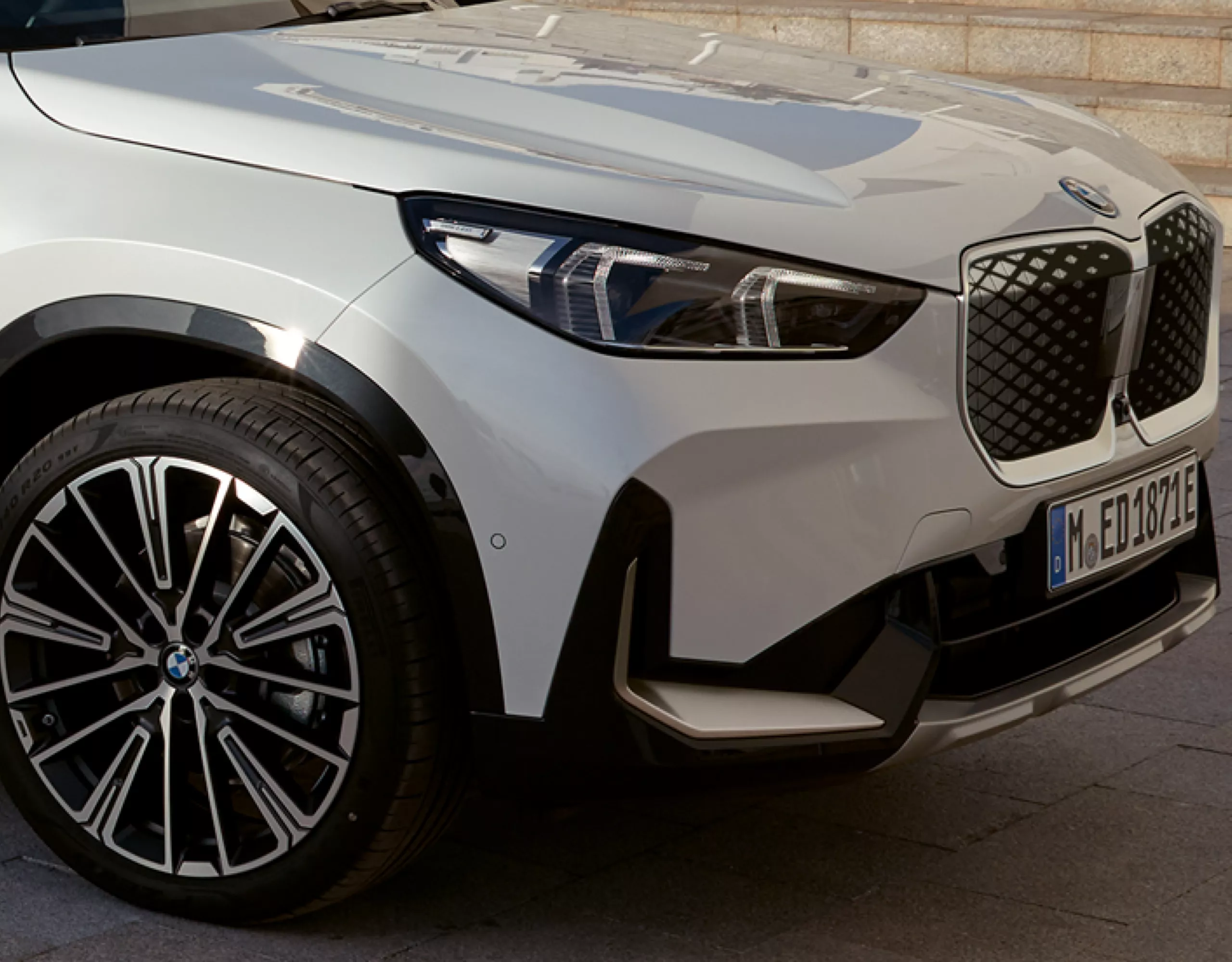 BMW iX1 וו גרירה