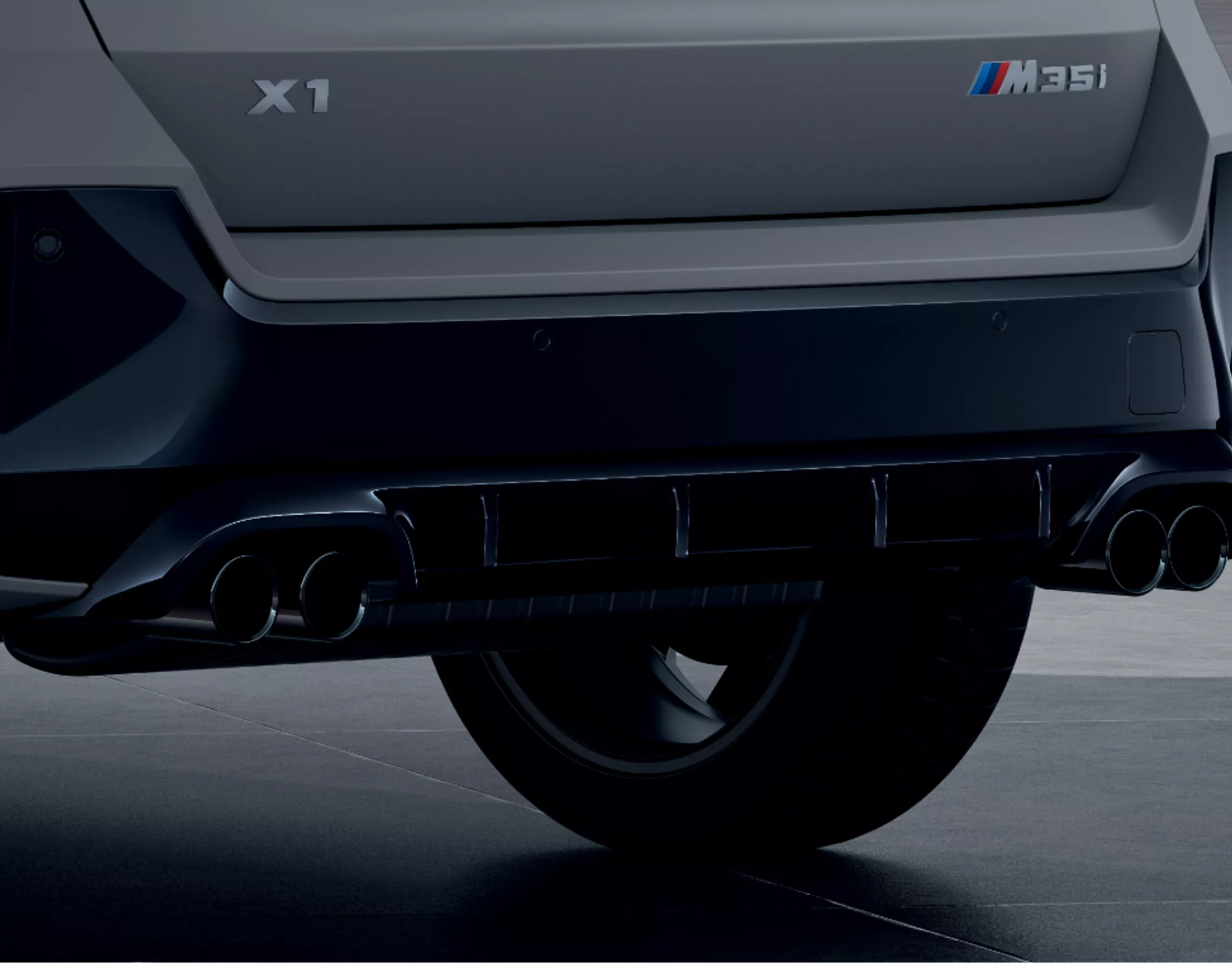 Système d'échappement M de la BMW X1 M35i xDrive
