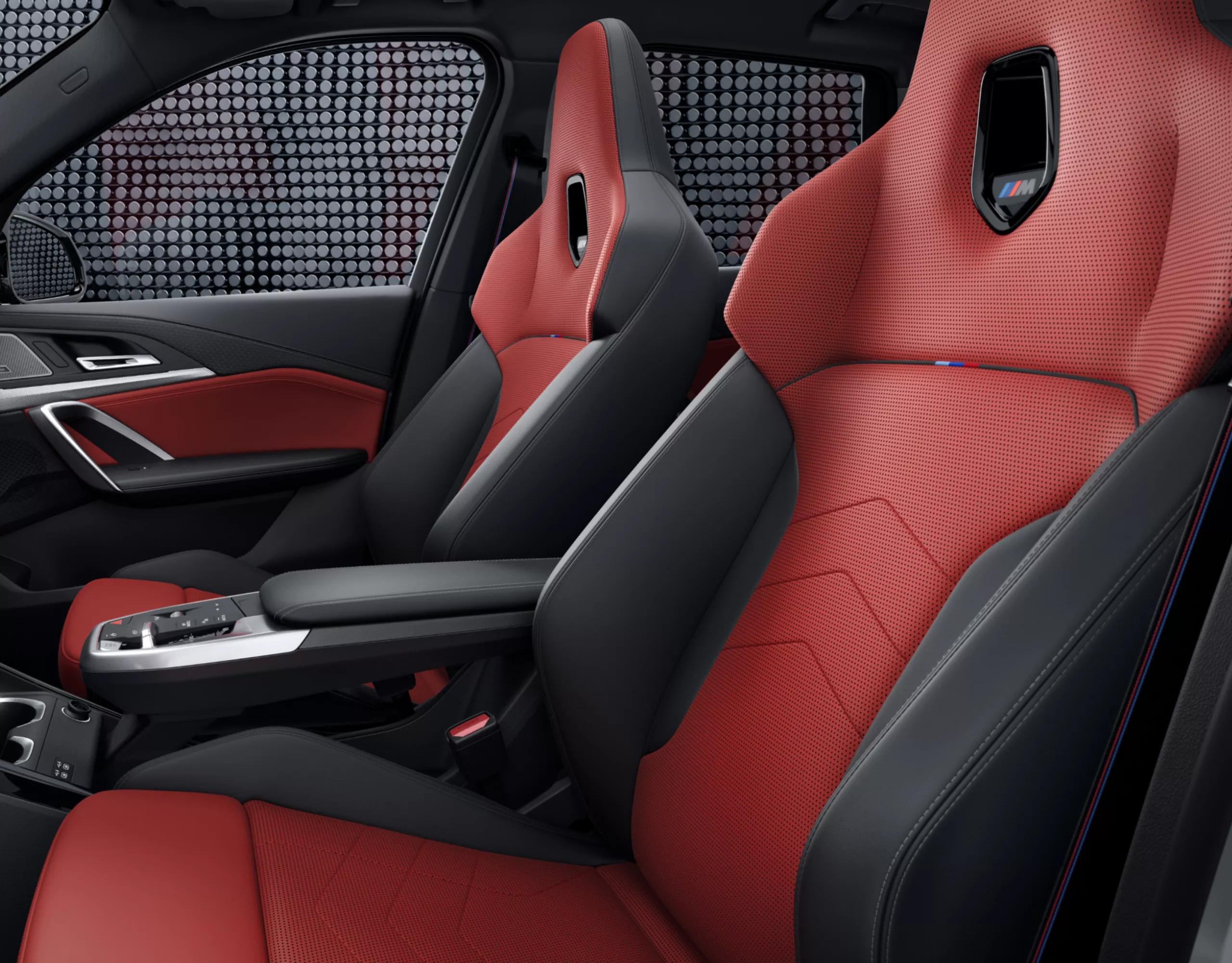BMW X1 M35i xDrive - Sièges M Sport pour le conducteur et le passager avant
