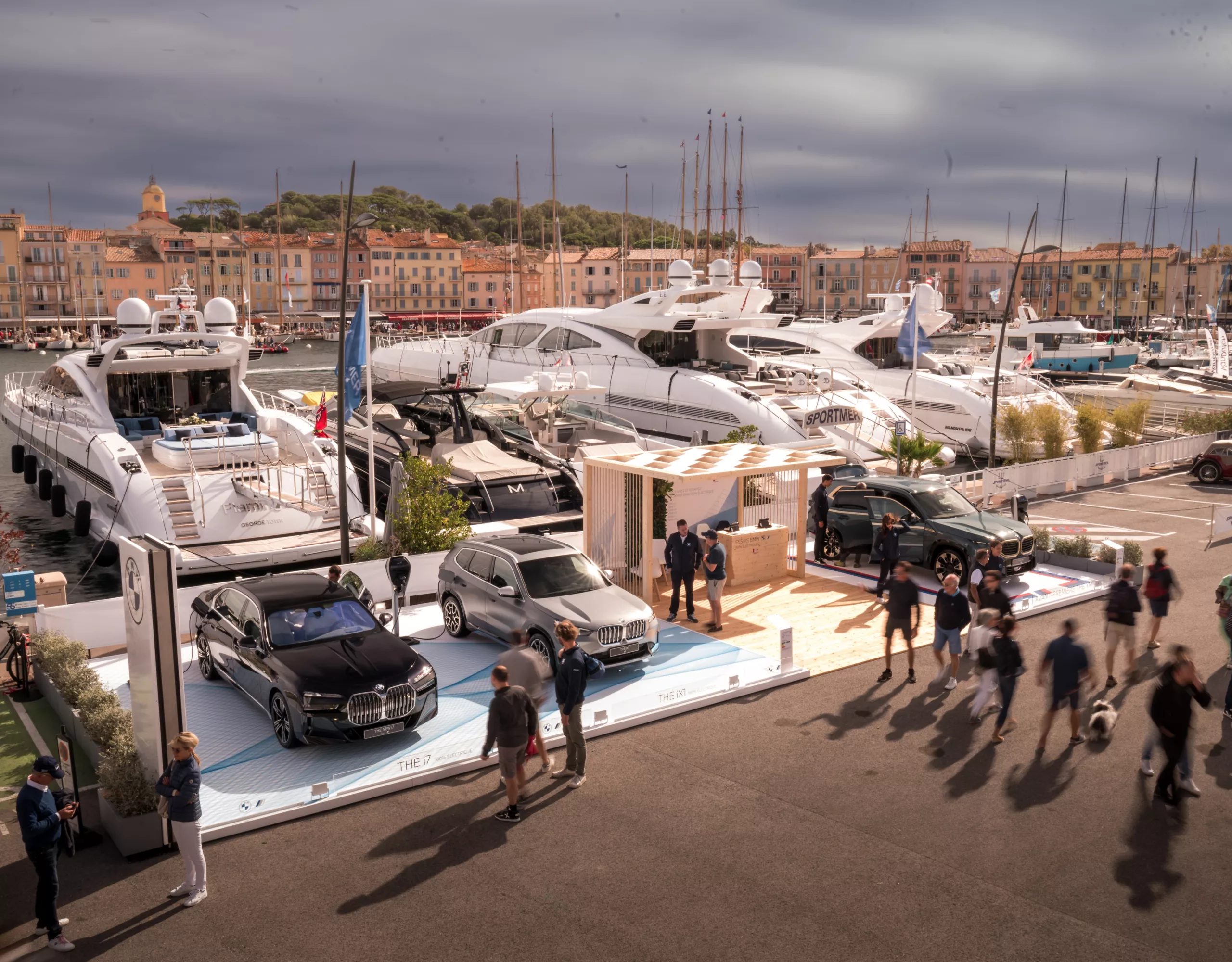 Stand BMW à Saint Tropez durant les Voiles de Saint Tropez 2022