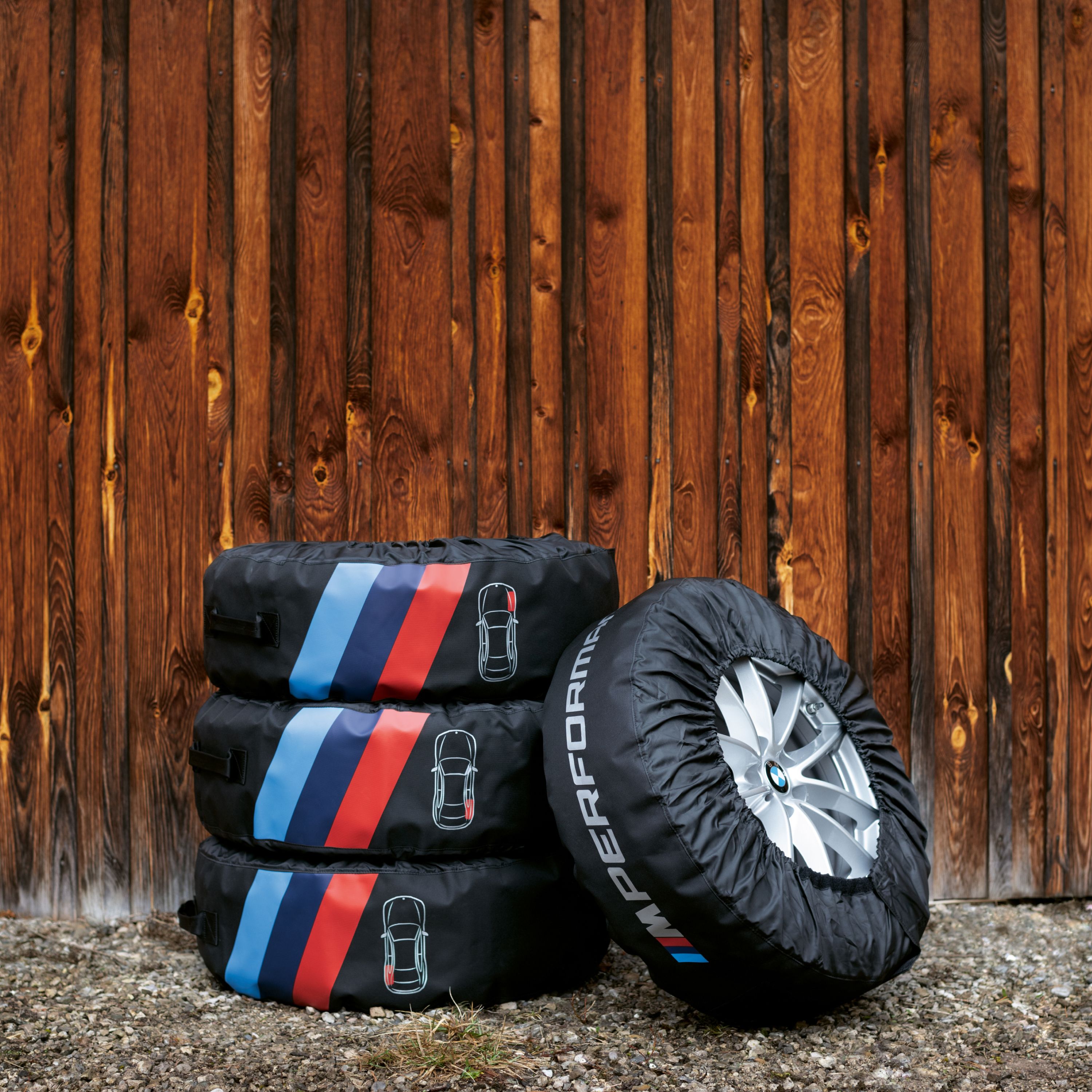 BMW tyre in M Performance tyre bag