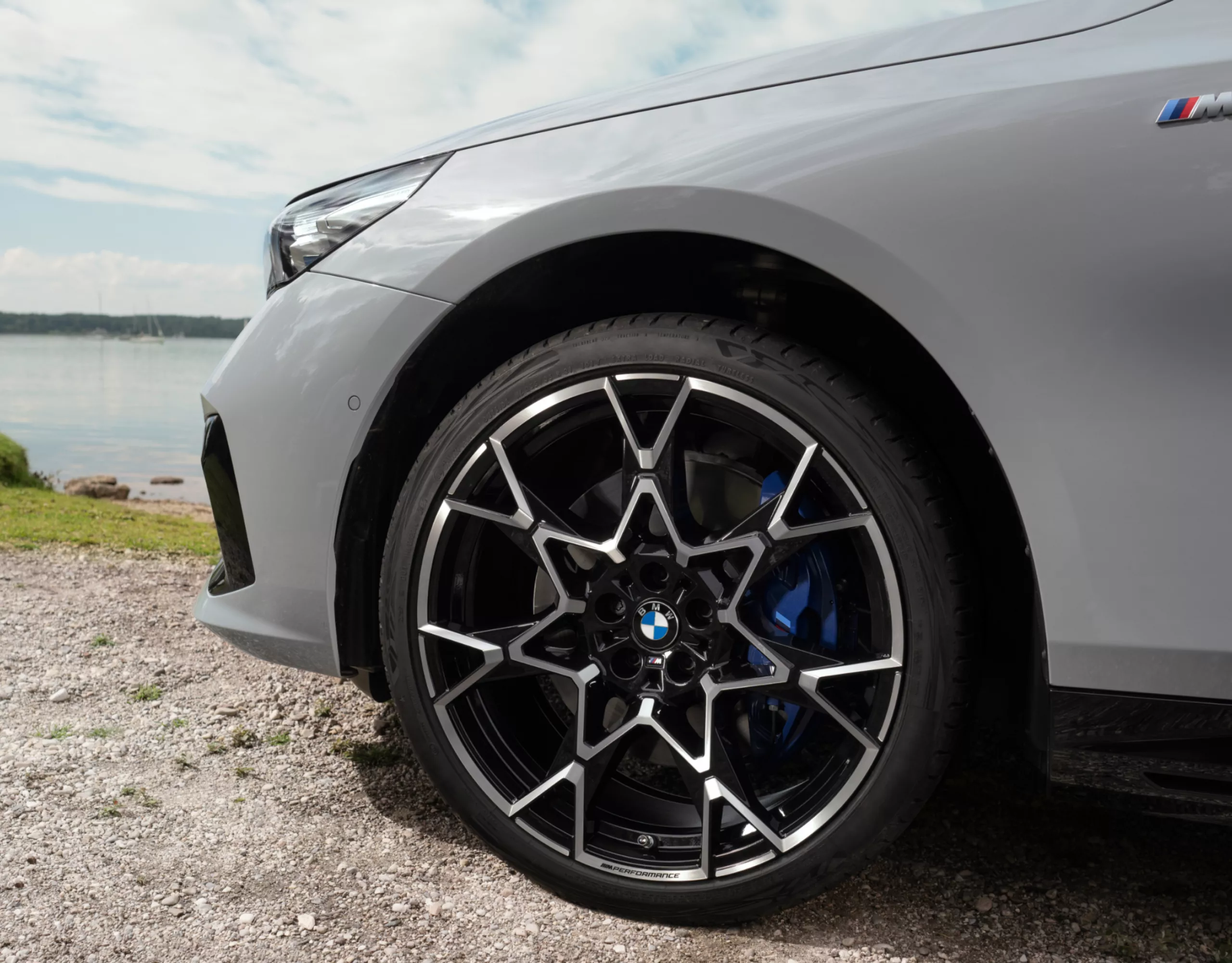 21" M Performance light alloy wheels cross-spoke style 943 M