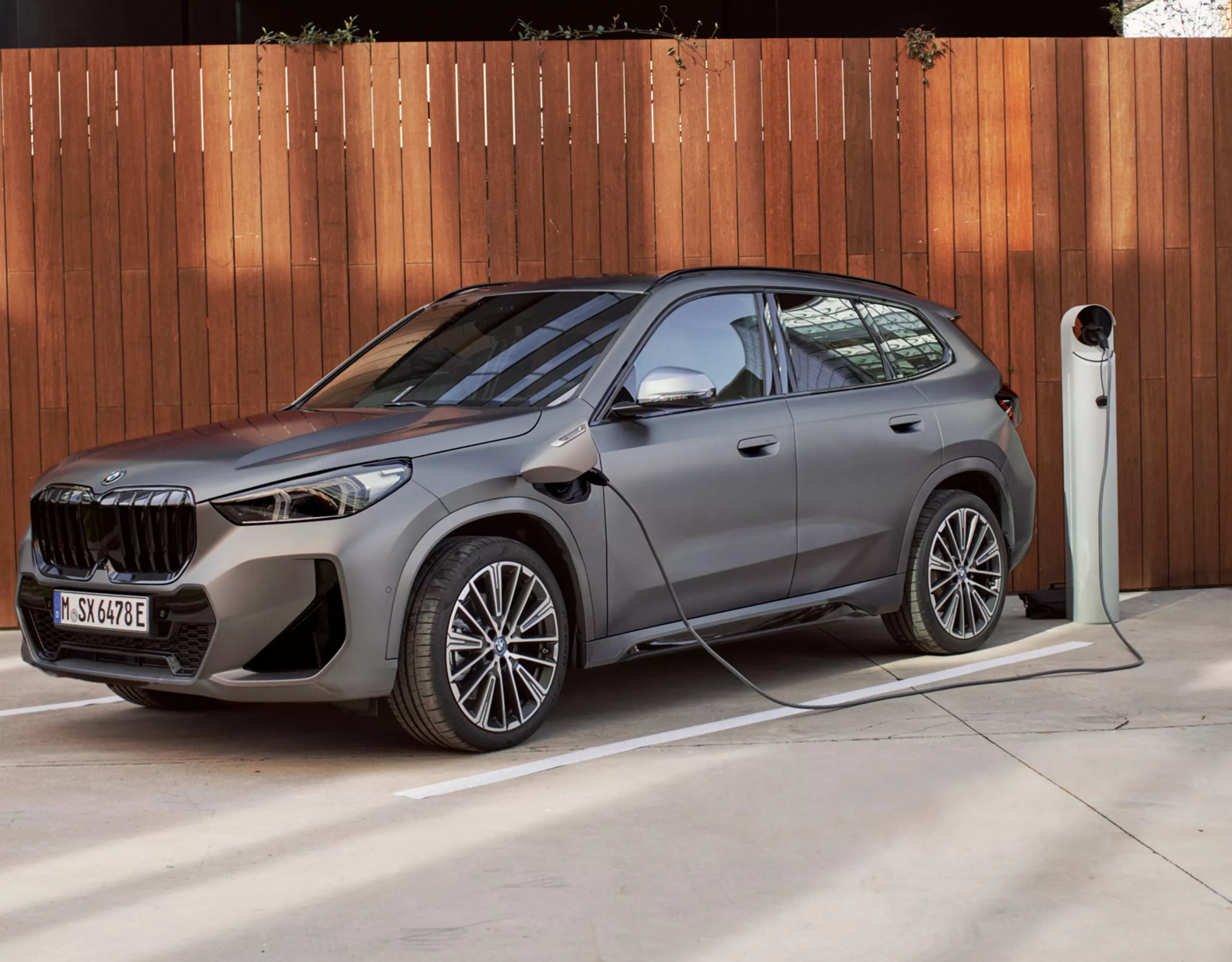 BMW iX2