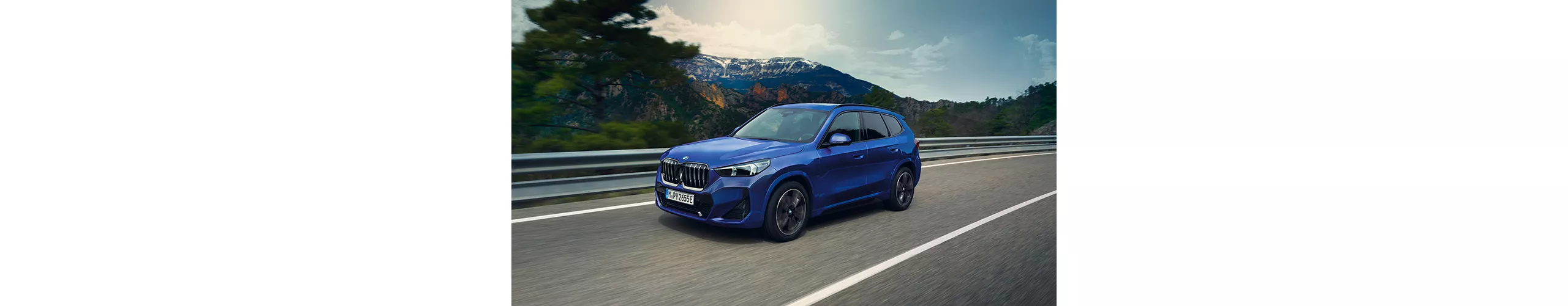 BMW X1 装備・価格表