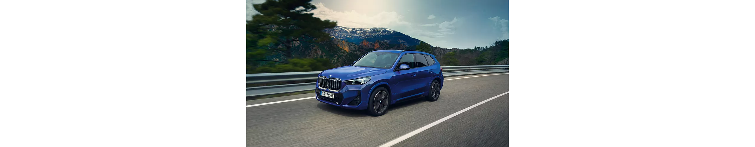 BMW X1 装備・価格表