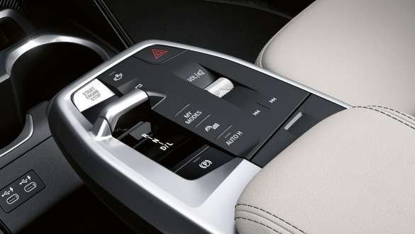 Steptronic transmission with double clutch.