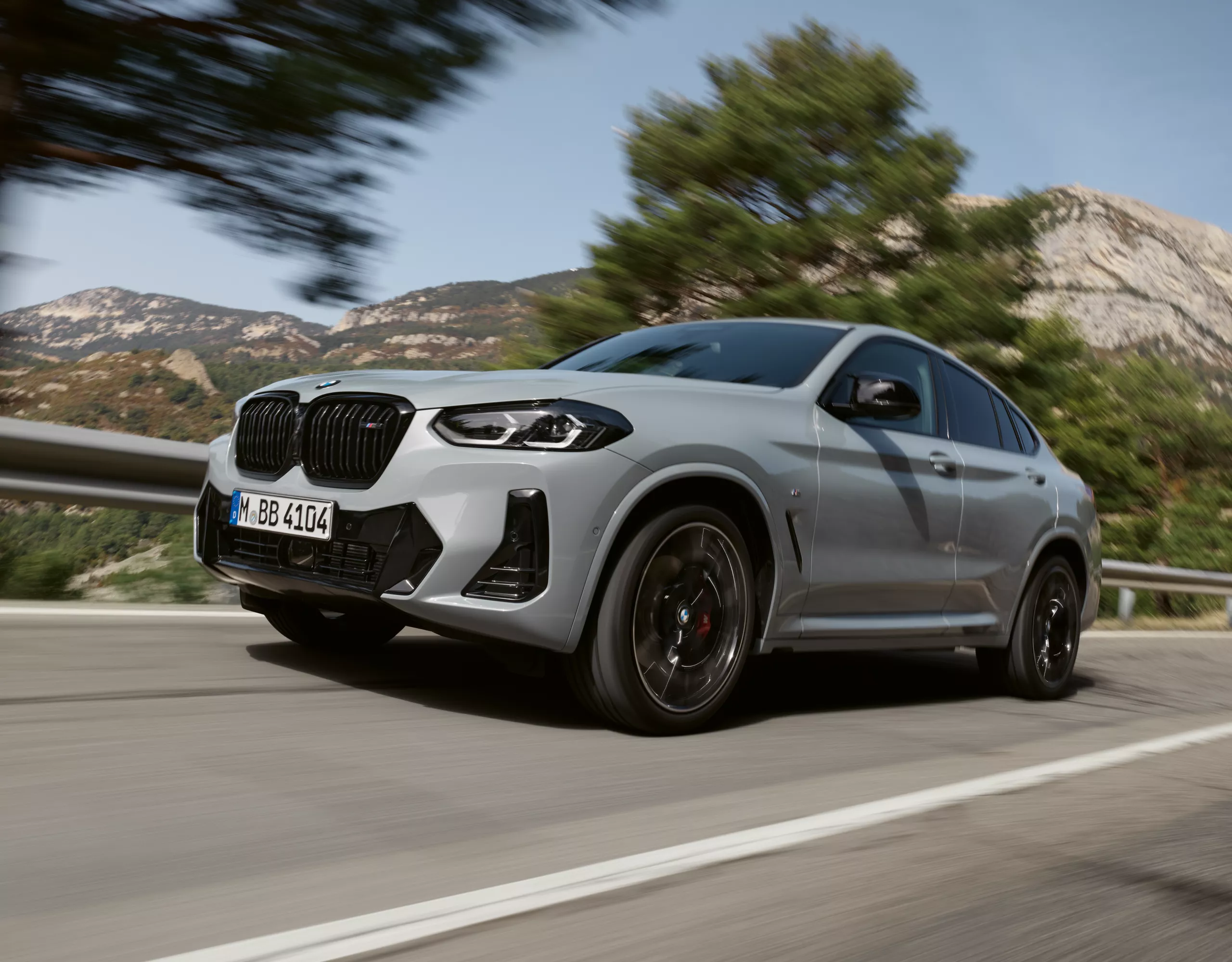 BMW X4 grey front view 