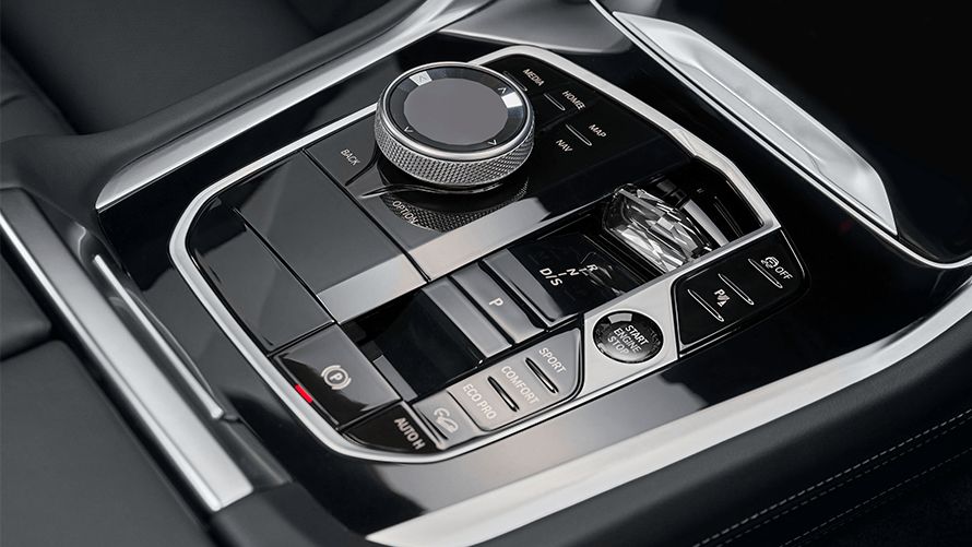 BMW X5：クラフテッド・クリスタル・フィニッシュ