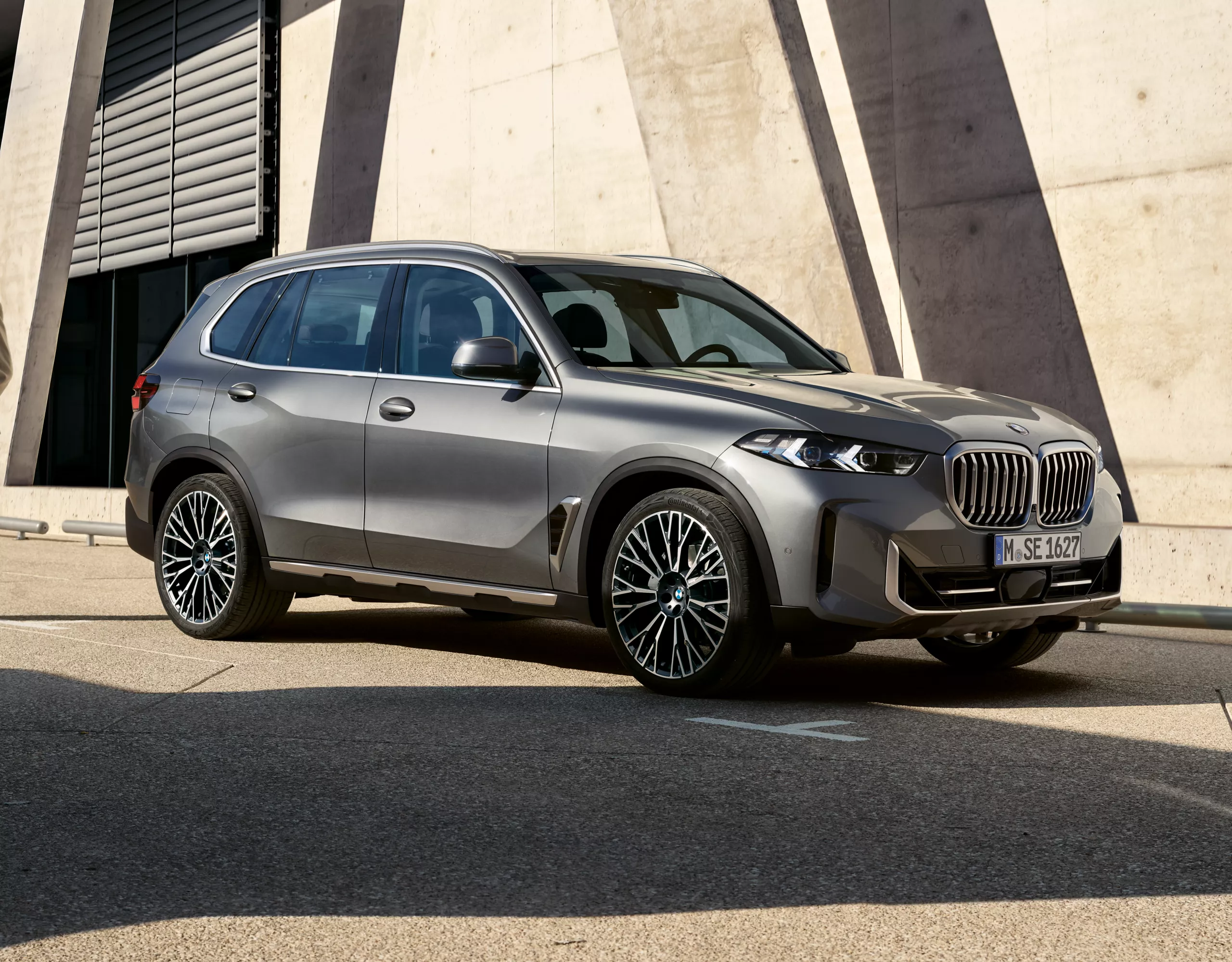 BMW X5 grey front view 