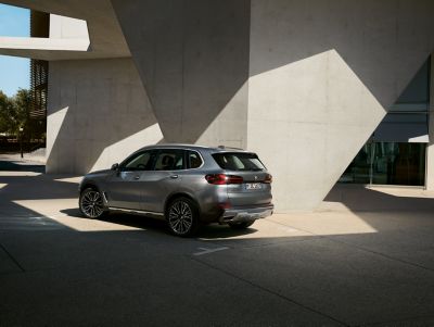 BMW X5 grey rear view 